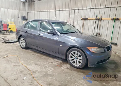 2006 BMW 325 I из США, поврежденный, VIN WBAVB13596PT21593